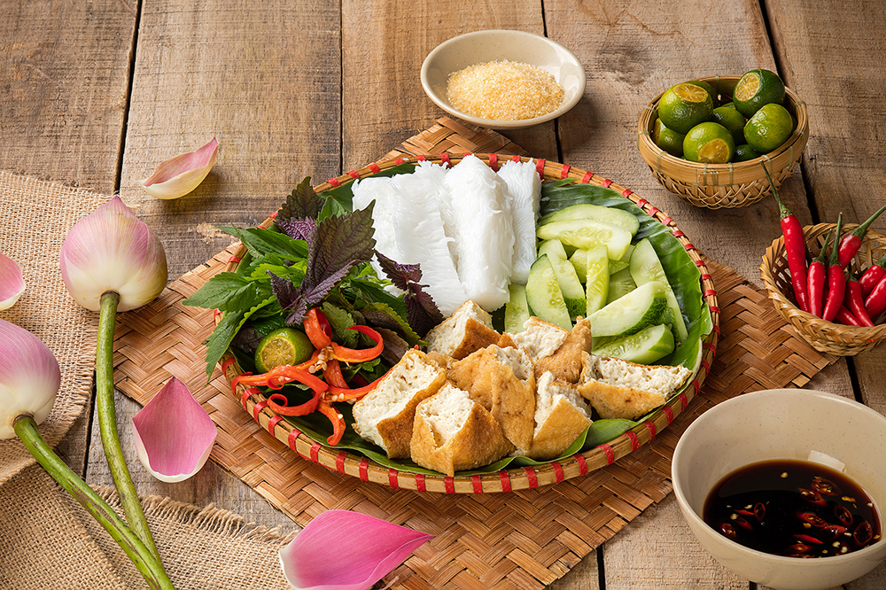 Bun dau mam tom (good for vegan meal) | Đậu Homemade 
bún đậu chay